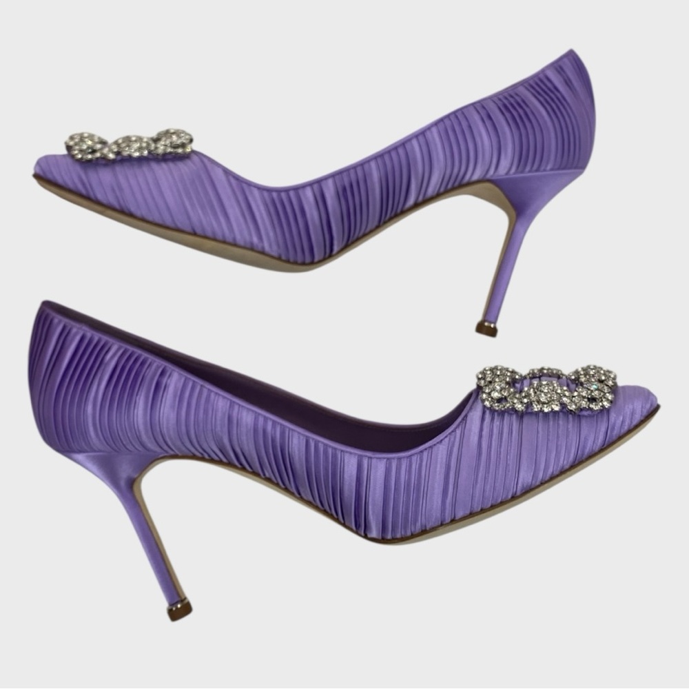 Manolo Blahnik New in Box Hangisi Purple Pleated Satin Pumps Size 39 1/2 - Picture 3 of 12